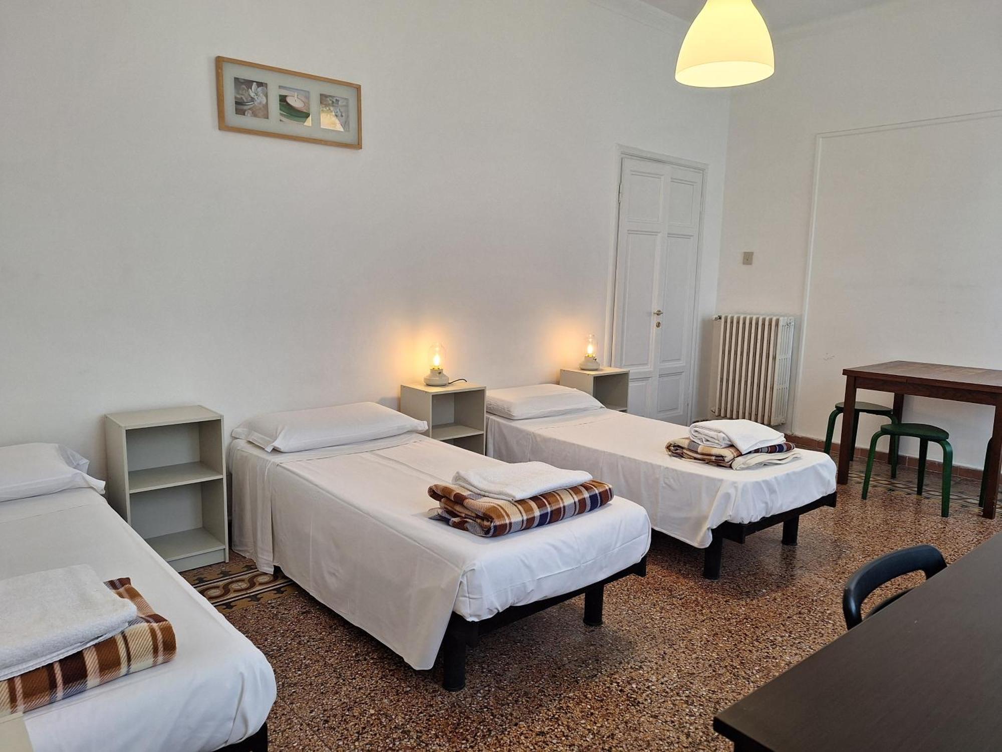 Hotel Sleep Easy Florenz Exterior foto
