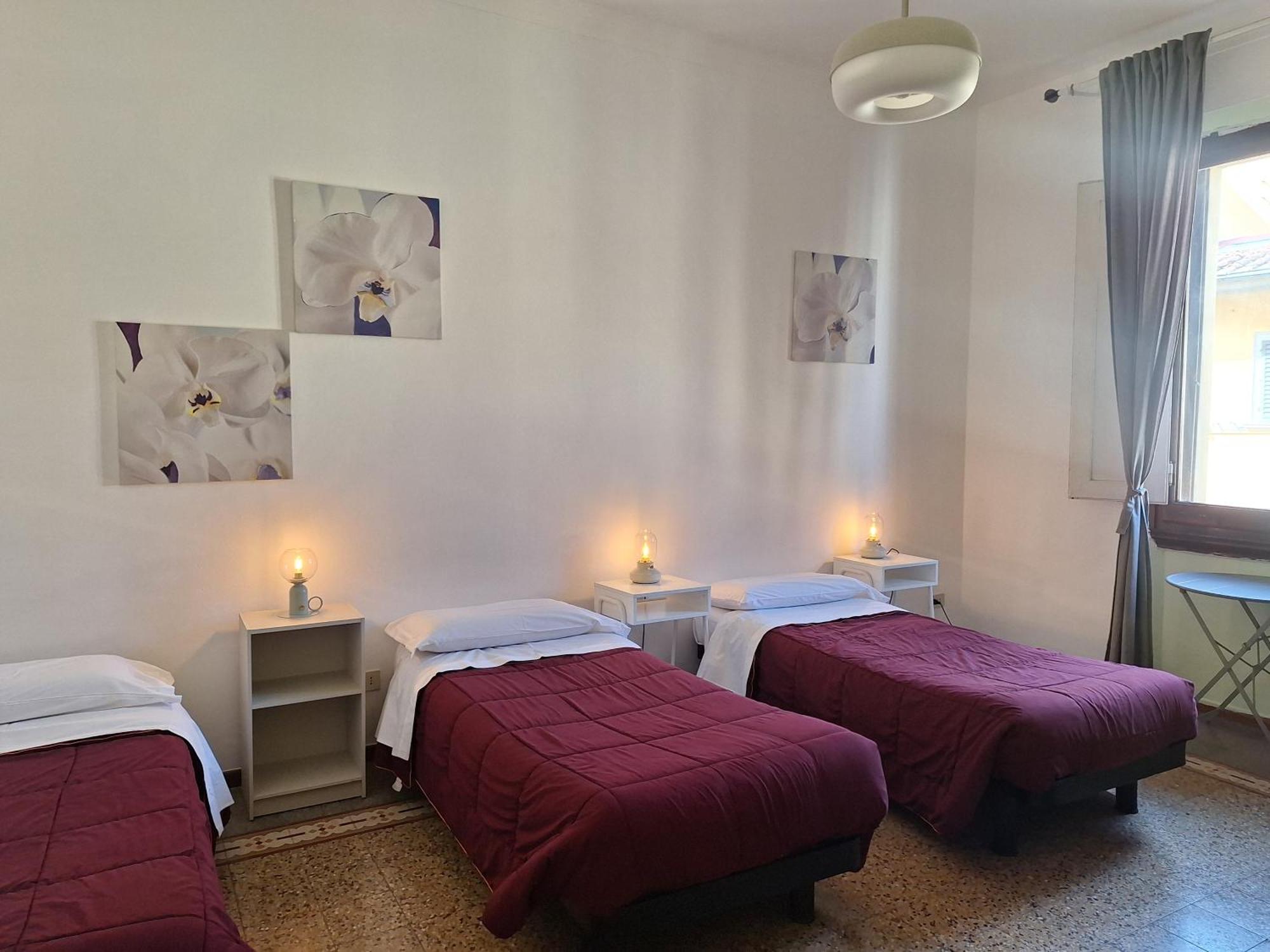 Hotel Sleep Easy Florenz Exterior foto